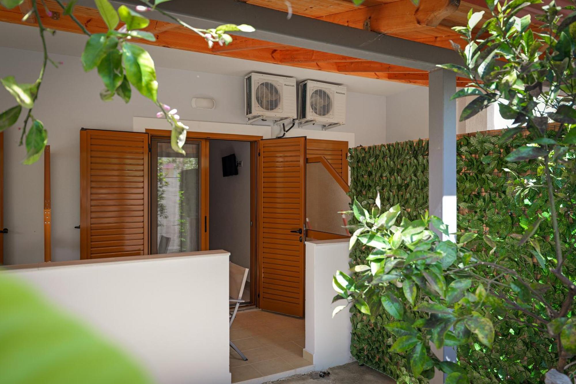 Guest House Moonlight Ksamil Exterior photo